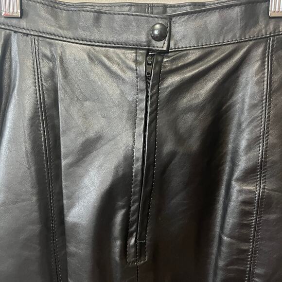 VTG 90s Petite Sophisticate Black Leather A Line Moto Biker Skirt Back Zip 5/6 - Picture 4 of 7